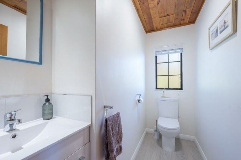 Photo of property in 696a Atawhai Crescent, Atawhai, Nelson, 7010