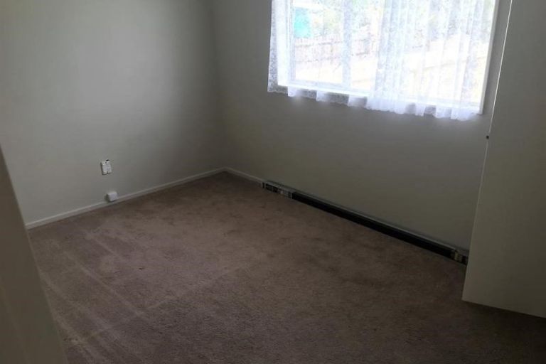 Photo of property in 26 Te Moau Avenue, Parakai, 0830