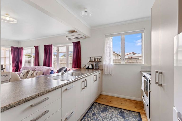 Photo of property in 11 Mcglashen Street, Motueka, 7120