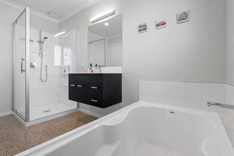 Photo of property in 161a Taylor Street, Cambridge, 3434