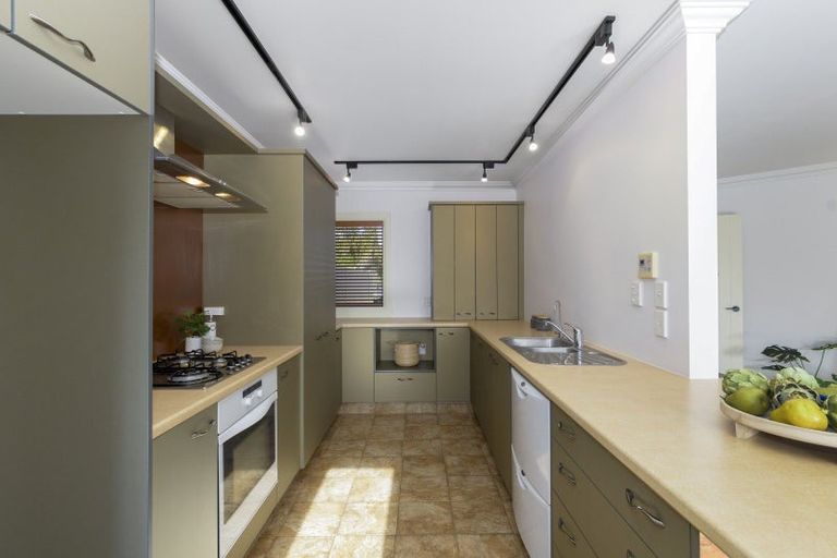 Photo of property in 53 Kulim Avenue, Otumoetai, Tauranga, 3110