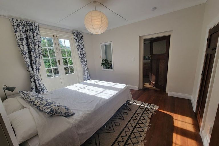 Photo of property in 212 Barnard Street, Wadestown, Wellington, 6012