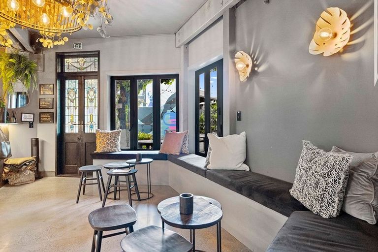 Photo of property in 2/5 Richmond Street, Fitzroy, New Plymouth, 4312