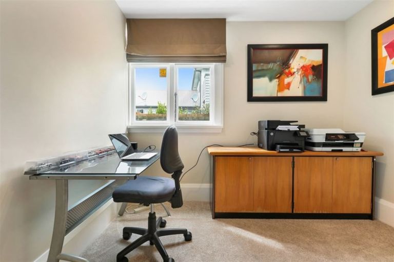 Photo of property in 20 Marriner Street, Sumner, Christchurch, 8081