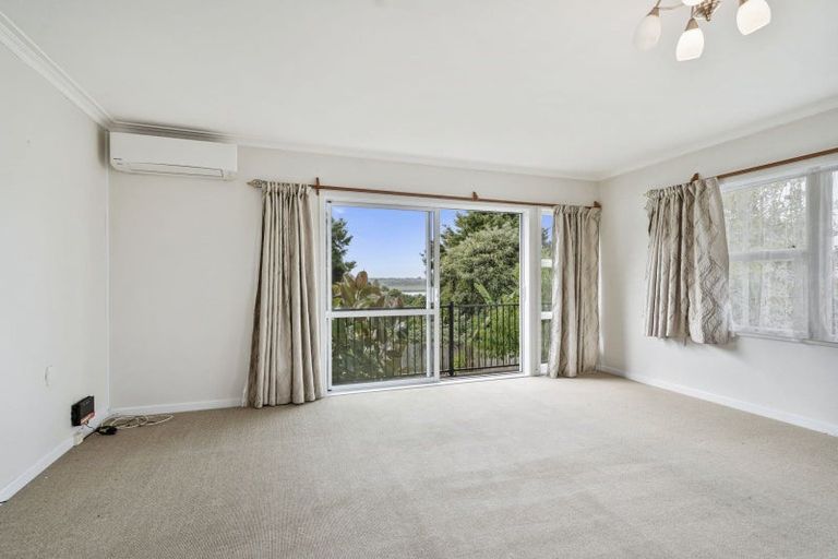 Photo of property in 41 Memorial Drive, Parahaki, Whangarei, 0112