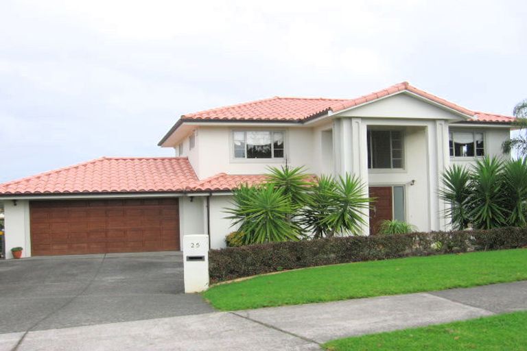 Photo of property in 25 Isobel Road, Greenhithe, Auckland, 0632