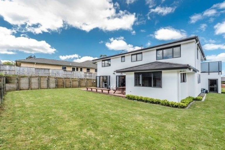 Photo of property in 35 Heathfield Avenue, Huntington, Hamilton, 3210