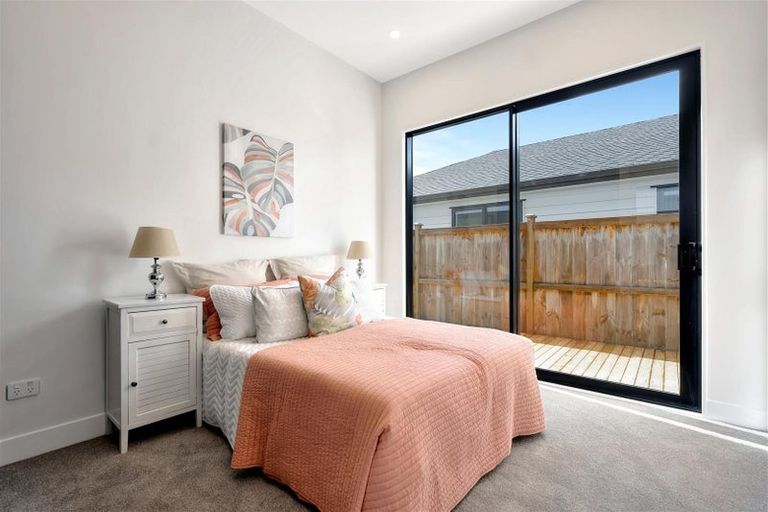 Photo of property in 14 Waka Ama Road, Karaka, Papakura, 2113