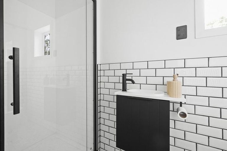 Photo of property in 725 Gloucester Street, Avonside, Christchurch, 8061