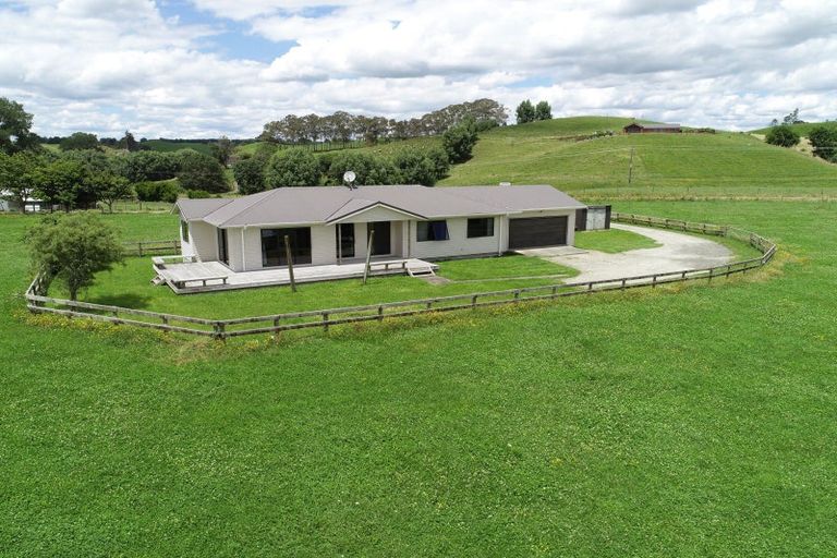 Photo of property in 242 Waotu Road, Putaruru, 3481
