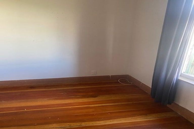 Photo of property in 16 Bolton Street, Petone, Lower Hutt, 5012
