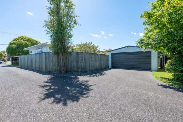 Photo of property in 13 Iles Road, Lynmore, Rotorua, 3010