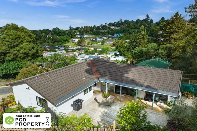 Photo of property in 3 Redwood Rise, Horahora, Whangarei, 0110