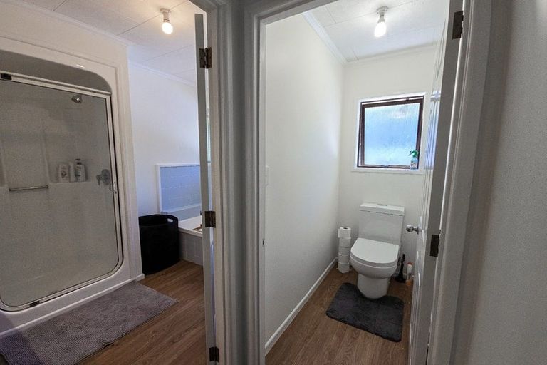 Photo of property in 42 Tawhai Place, Parahaki, Whangarei, 0112