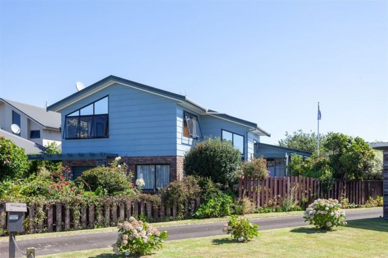 Photo of property in 9 Chestnut Grove, Tairua, 3508