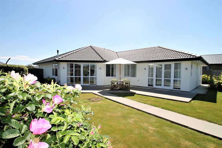Photo of property in 23 Showgate Crescent, Mosgiel, 9024
