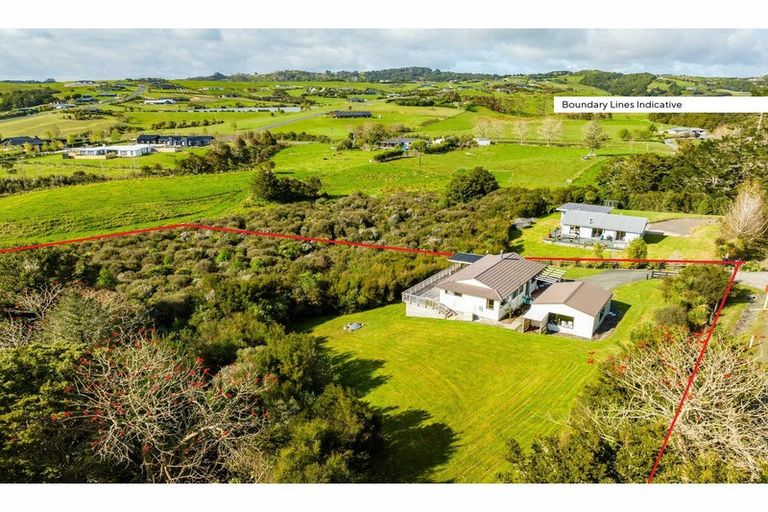Photo of property in 113 Devich Road, Mangawhai, Wellsford, 0975