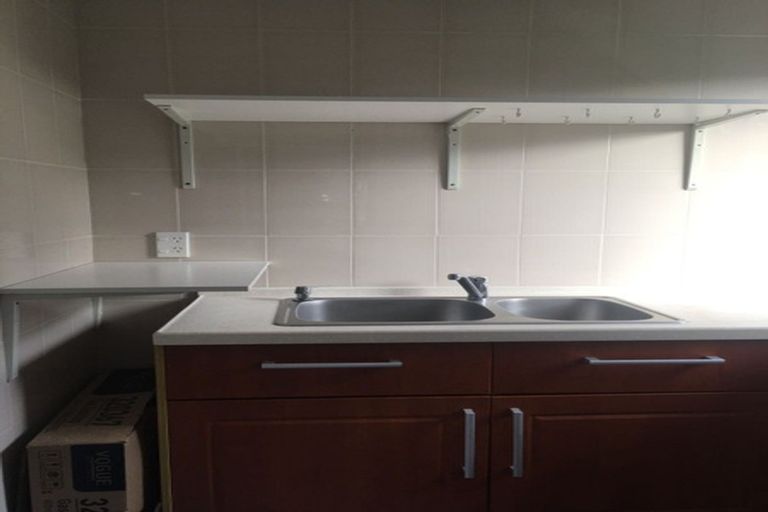 Photo of property in 3 Coventry Way, Long Bay, Auckland, 0630