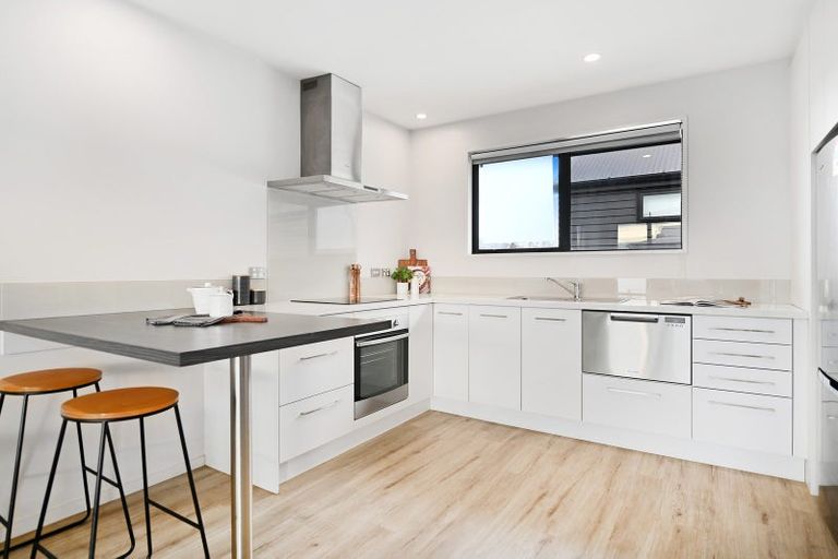 Photo of property in 6/22 Springfield Road, St Albans, Christchurch, 8014