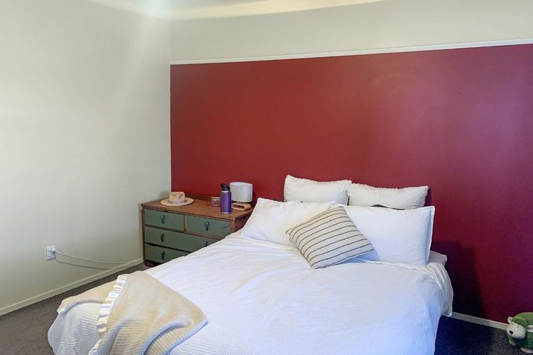 Photo of property in 34 Tennyson Street, Dannevirke, 4930