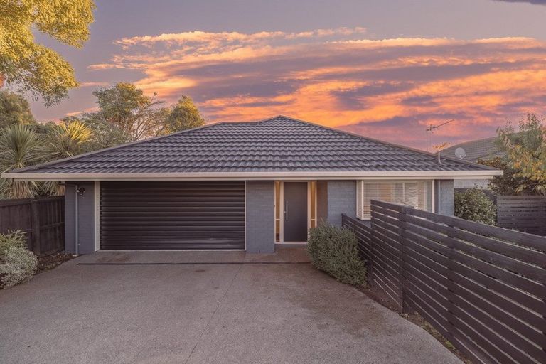 Photo of property in 12 Penruddock Rise, Westmorland, Christchurch, 8025