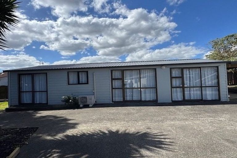 Photo of property in 20 Smedley Street, Manurewa, Auckland, 2102