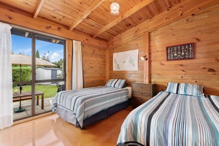 Photo of property in 19 Darroch Slope, Omaha, 0986