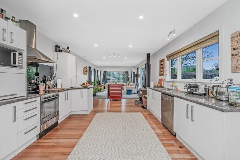 Photo of property in 17b Gordon Street, Southbridge, 7602