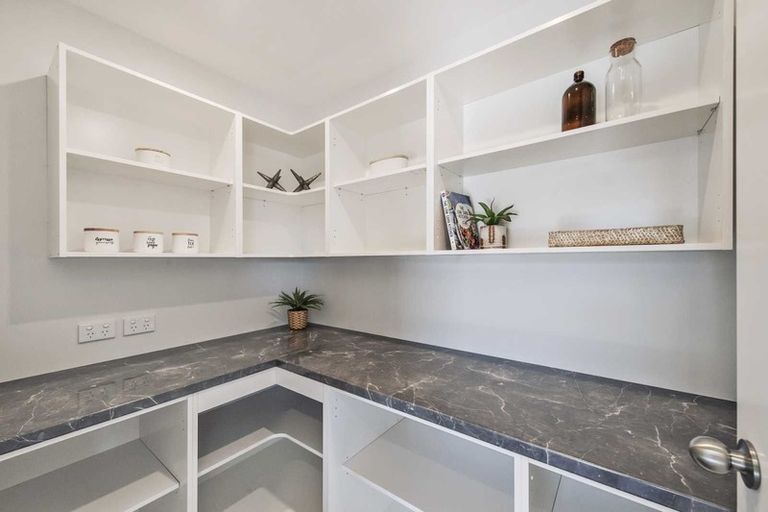 Photo of property in 33 Cressy Place, Darfield, 7510