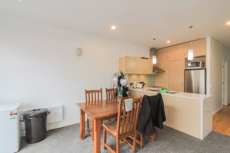 Photo of property in City Lodge, 604/115 Vivian Street, Te Aro, Wellington, 6011