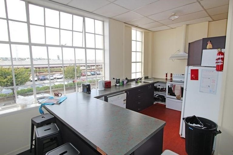 Photo of property in 27a Anzac Avenue, Dunedin Central, Dunedin, 9016