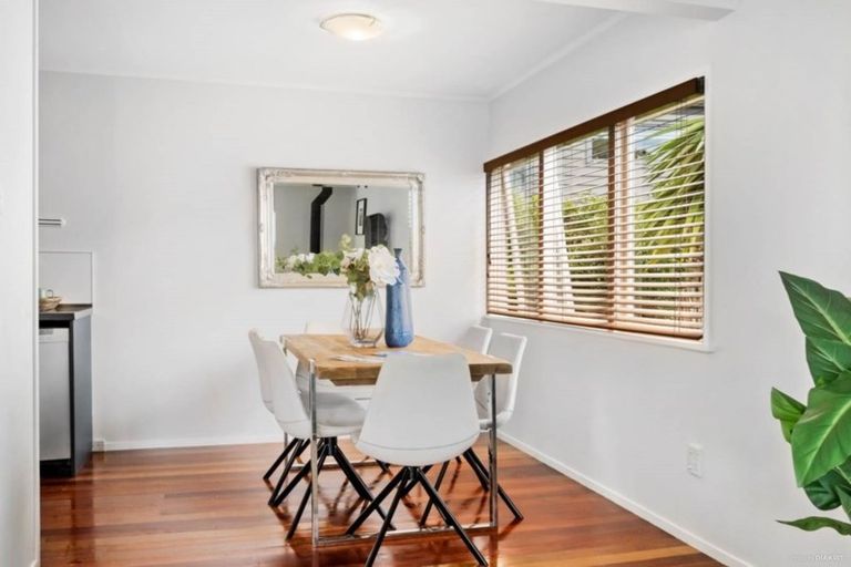 Photo of property in 77 Langana Avenue, Browns Bay, Auckland, 0630