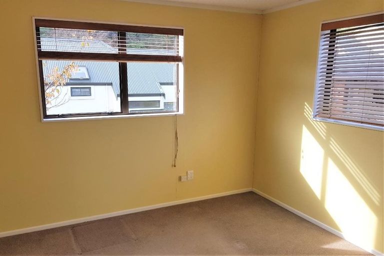 Photo of property in 2/24 Ottawa Road, Ngaio, Wellington, 6035