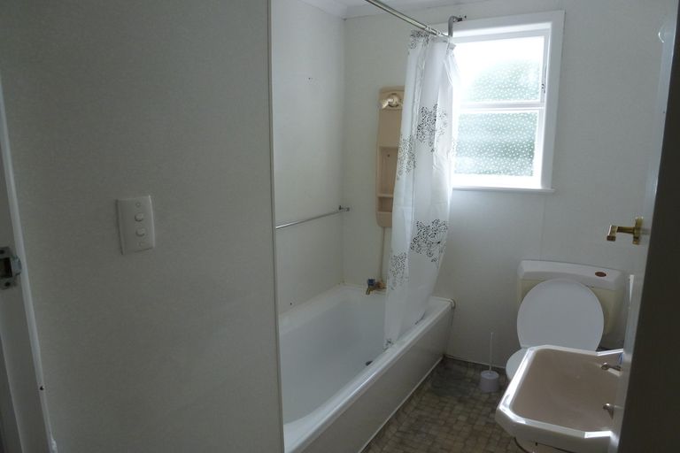 Photo of property in 8 Denbigh Place, Awapuni, Palmerston North, 4412