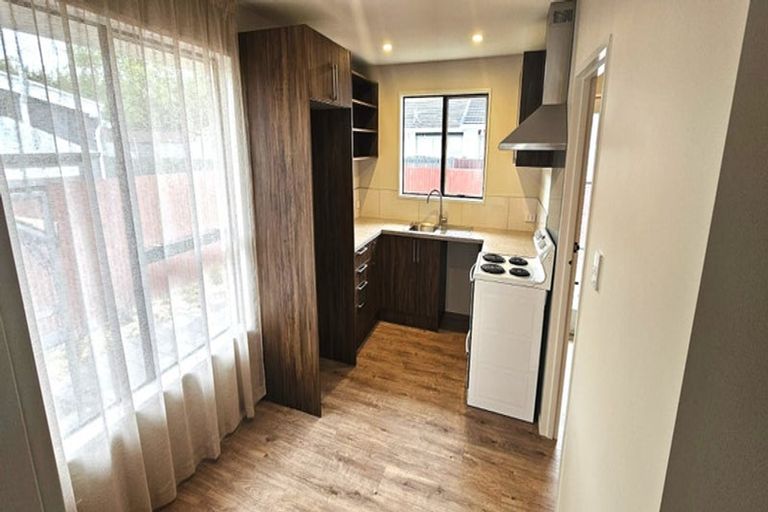 Photo of property in 2/64 Tancred Street, Linwood, Christchurch, 8011