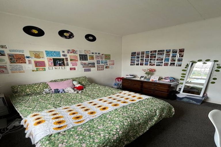 Photo of property in 1/12 Myrtle Crescent, Mount Cook, Wellington, 6021