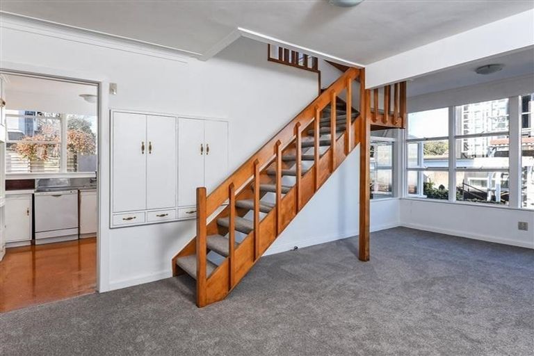 Photo of property in 13 Sudeley Street, Orakei, Auckland, 1071