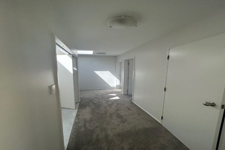 Photo of property in 2/30 Tristram Avenue, Forrest Hill, Auckland, 0620