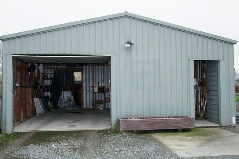 Photo of property in 46 Dryden Street, Milton, 9220