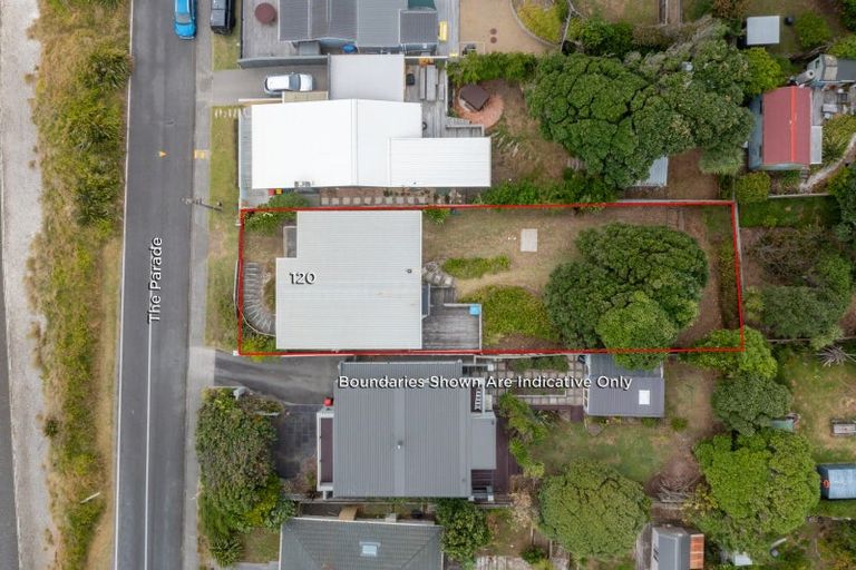 Photo of property in 120 The Parade, Paekakariki, 5034