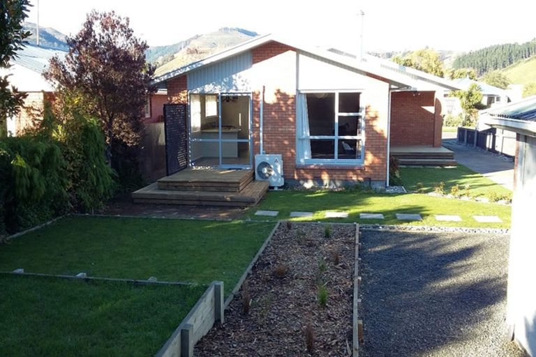 Photo of property in 14 Hurunui Street, Cracroft, Christchurch, 8025