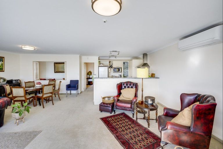 Photo of property in 10/26 West Quay, Ahuriri, Napier, 4110