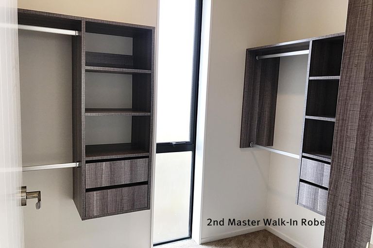 Photo of property in 13 Mclachlan Way, Pokeno, 2471