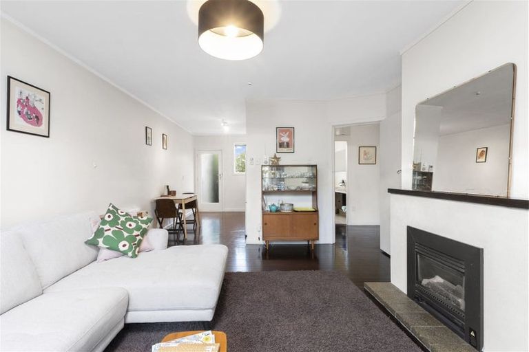 Photo of property in 2/49 Ranfurly Street, St Albans, Christchurch, 8014