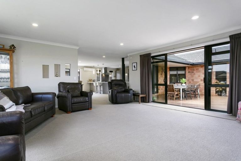 Photo of property in 9 Tulip Drive, Cambridge, 3434