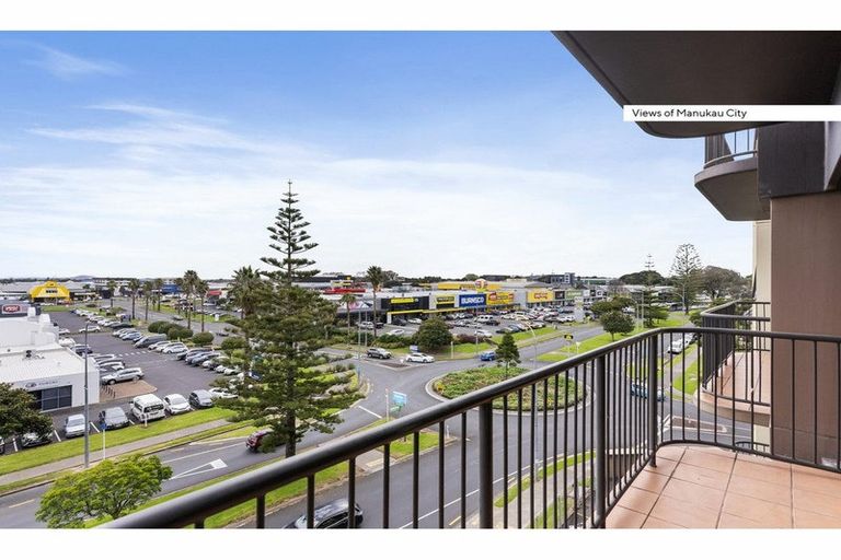 Photo of property in The Rennaissance, 4d/18 Ronwood Avenue, Manukau, Auckland, 2104