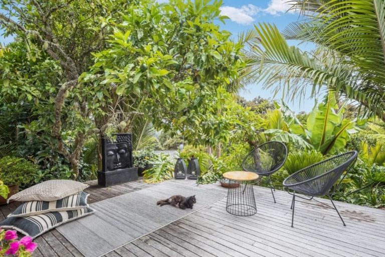 Photo of property in 171 Konini Road, Titirangi, Auckland, 0604