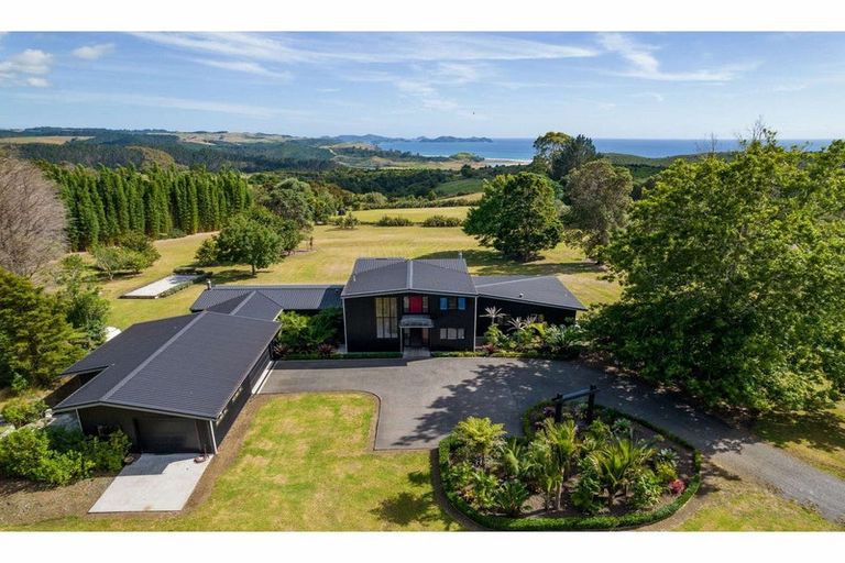 Photo of property in 19 Cavalli View Road, Kaeo, Kerikeri, 0295