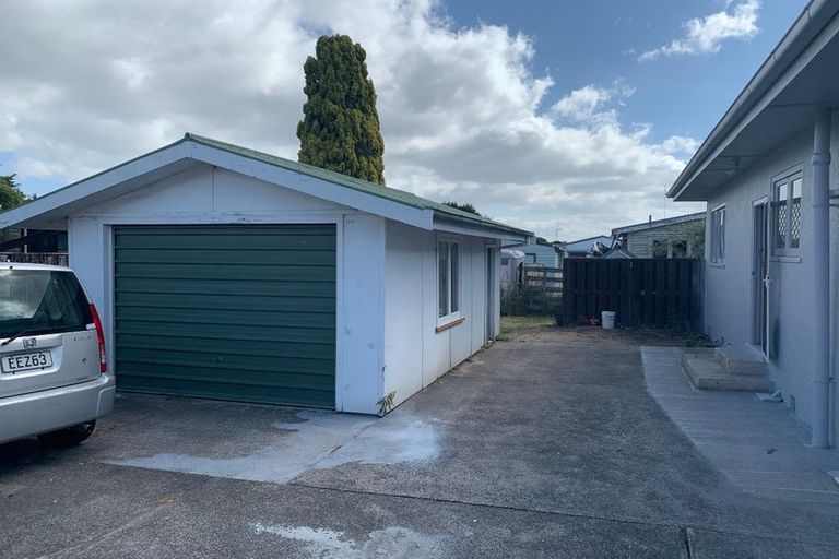 Photo of property in 5a Breckons Avenue, Nawton, Hamilton, 3200