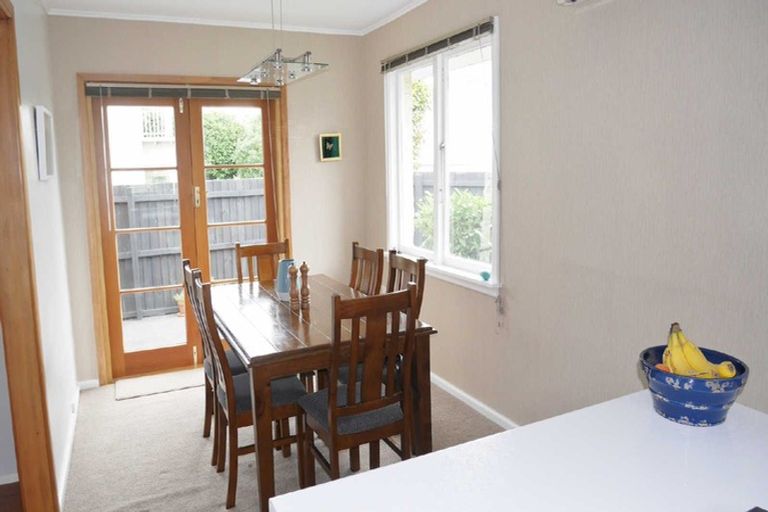 Photo of property in 205 Innes Road, St Albans, Christchurch, 8052